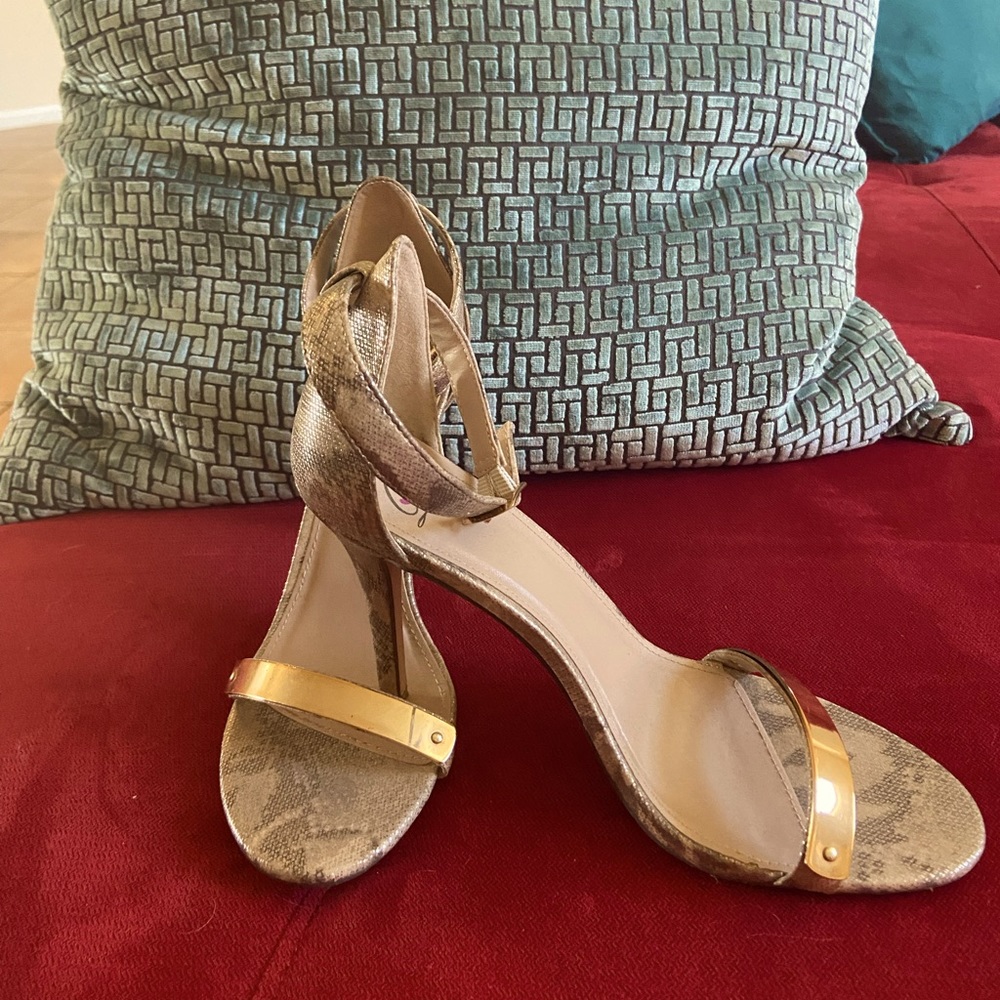 Elegant party shoes